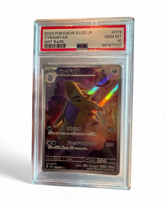 2023 SV2D: Clay Burst Tyranitar 079/071 (Japonés) PSA 10