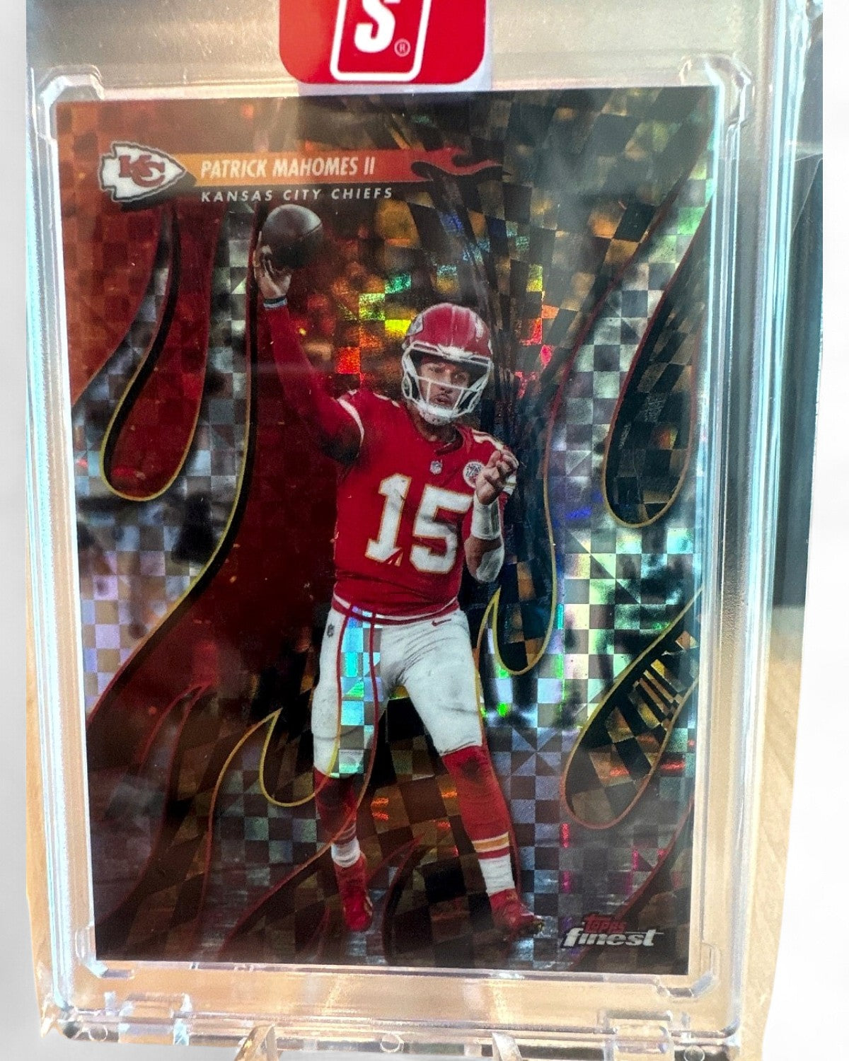 2025 Topps Finest Torchers Patrick Mahomes II X-Fractor #T-20